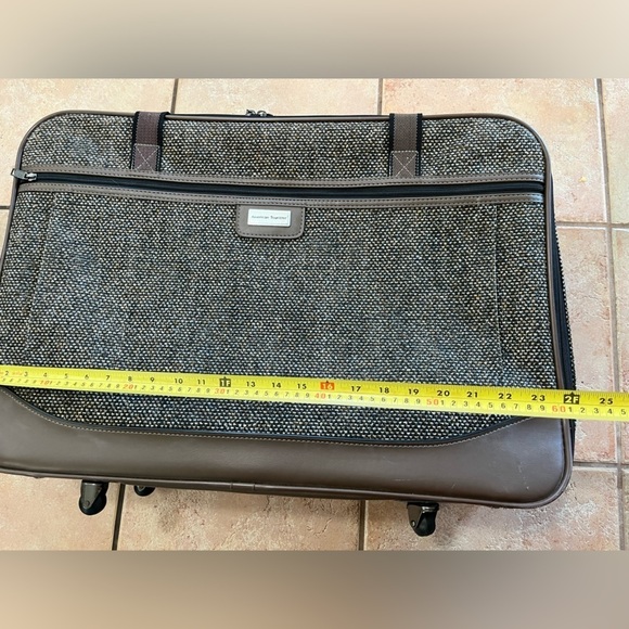 American Tourist Tweed Suitcase with Wheels Vintage Clean Luggage Travel - Picture 2 of 11
